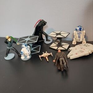 8 Vintage Star Wars Toys/Figures And 1 Vintage Star Trek Figurine